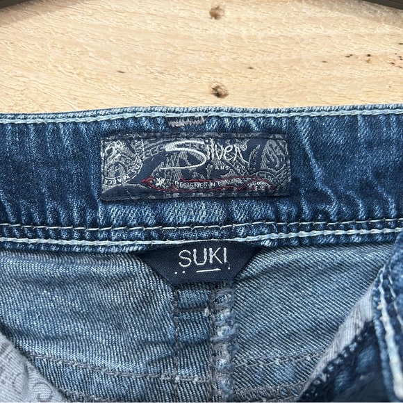 Women’s Silver Suki Shorts Size 30 - Picture 5 of 9